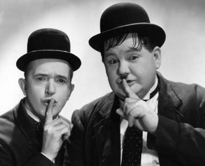 http://2.bp.blogspot.com/_YftnIqYIyYM/TH5-6NCBpXI/AAAAAAAAATg/f62t0J8US4M/S750/Laurel+%26+Hardy-2.jpg
